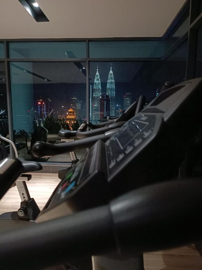 شقة Cl 27A Insta Klcc View & Infinity Pool View كوالالمبور المظهر الخارجي الصورة