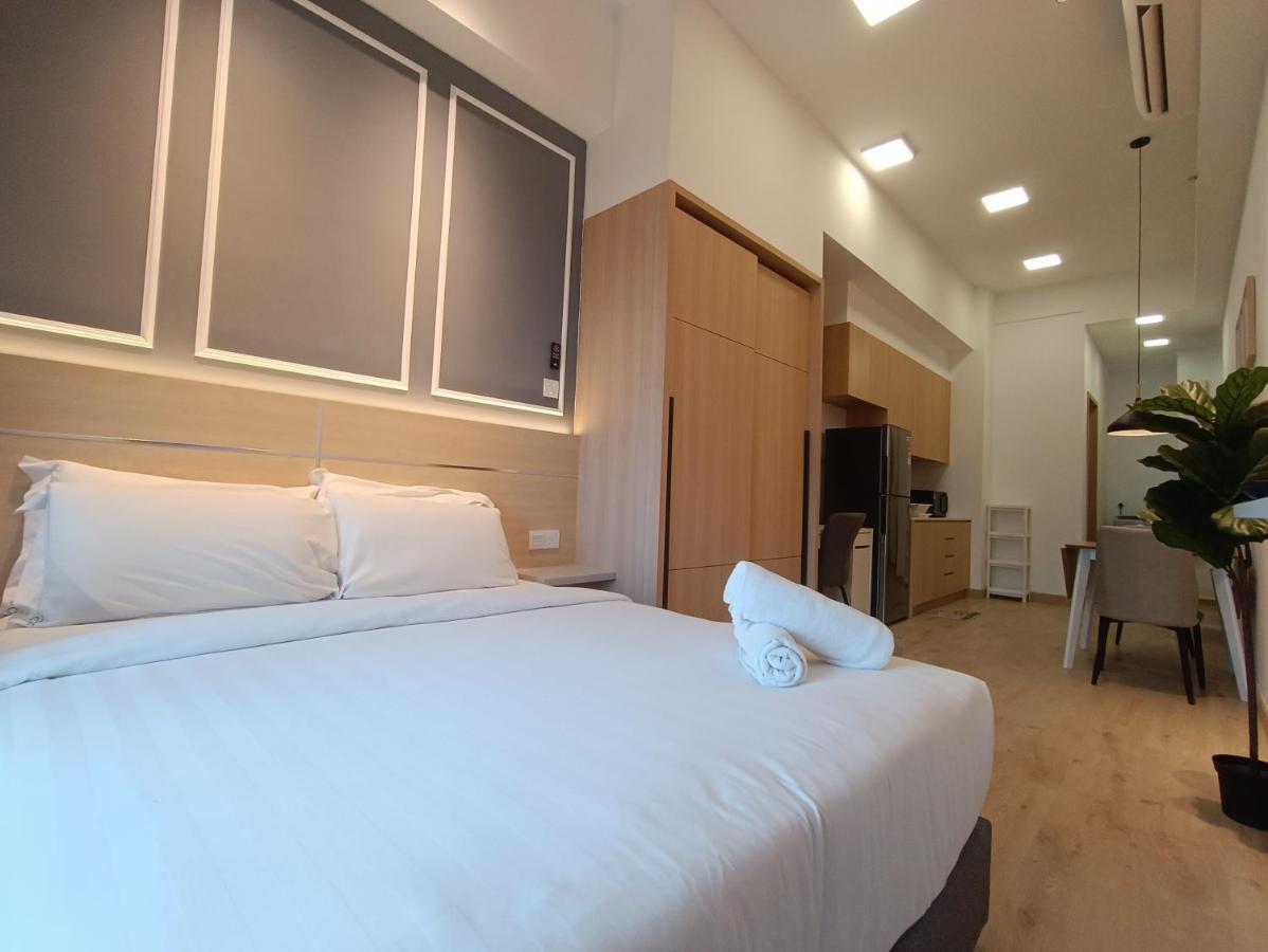شقة Cl 27A Insta Klcc View & Infinity Pool View كوالالمبور المظهر الخارجي الصورة