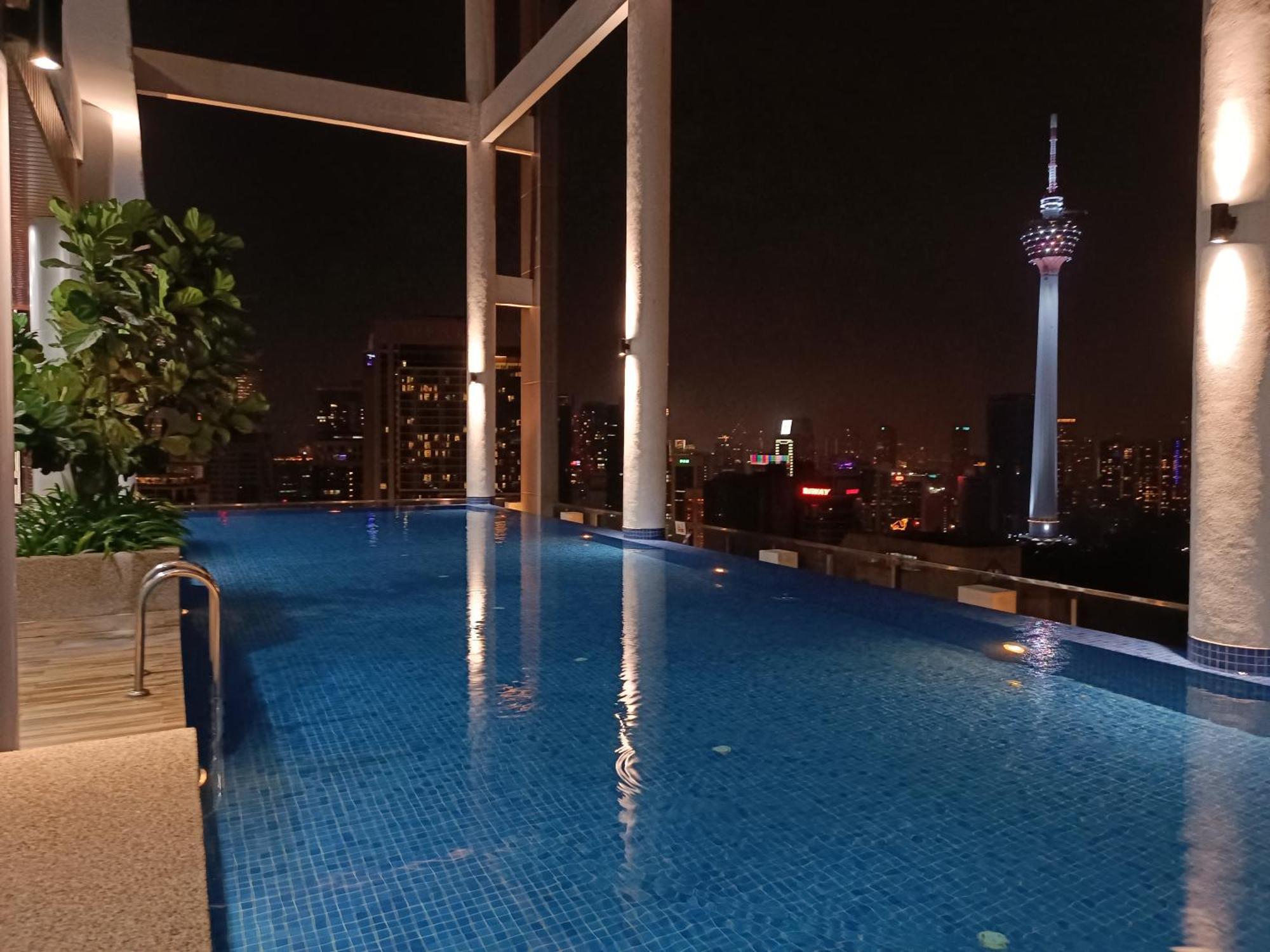 شقة Cl 27A Insta Klcc View & Infinity Pool View كوالالمبور المظهر الخارجي الصورة